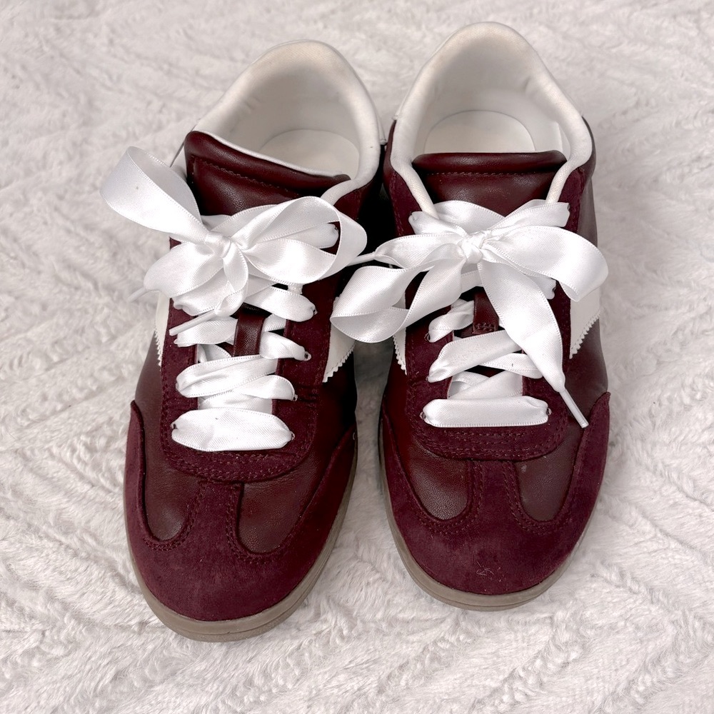 Universal Thread Spencer Sneakers - image 5